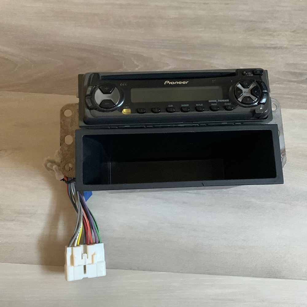 Car radio